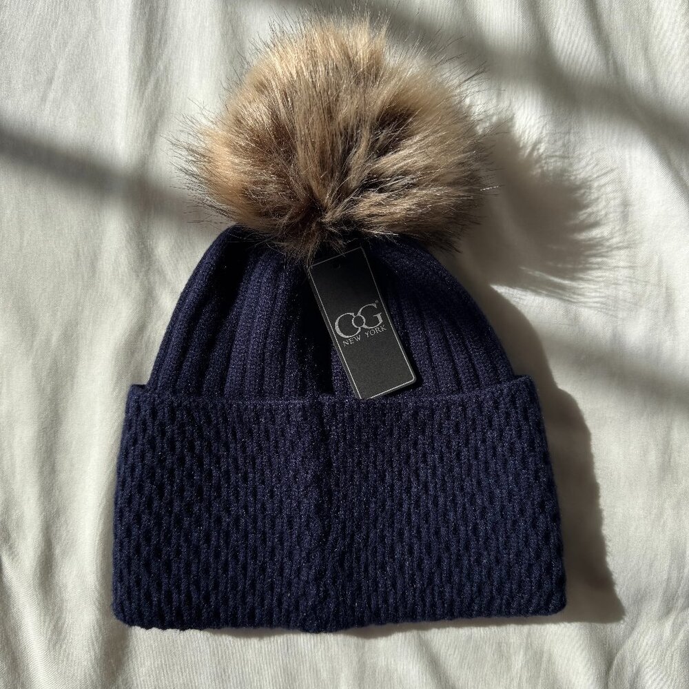 NWT CoG New York Knit Navy Blue Beanie with Brown Faux Fur Pom Pom, OSFA Women's